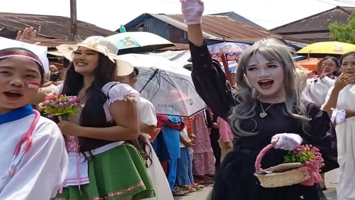 Meriahnya Karnaval dan Pawai Pembangunan Pemkab Empat Lawang