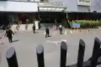 Polisi Baku Tembak Dengan Teroris di Sarinah Thamrin