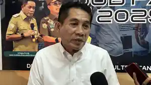 Kepala-Dinas-Transmigrasi-dan-Tenaga-Kerja-Sulawesi-Tenggara-Laode-Muhammad-Ali-Haswandy.jpg
