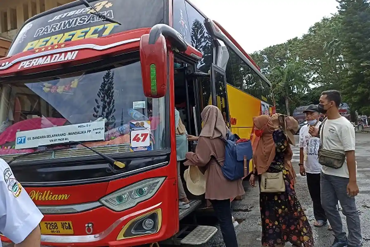 Gratis, Shuttle Bus dari Eks Bandara Selaparang Menuju Mandalika Laris Manis