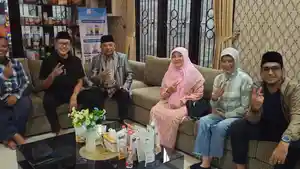 Silaturahmi-pasangan-Ayep-Zaki-Bobby-Maulana.jpg