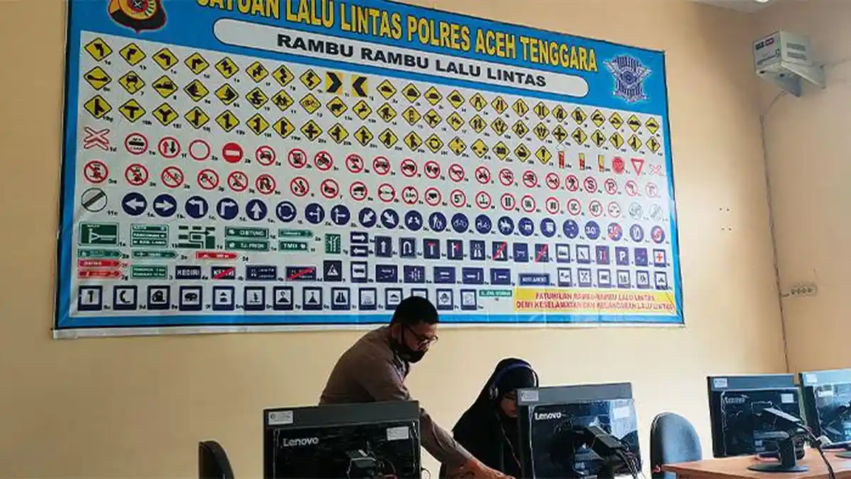 Jelang Lebaran Pembuat SIM di Satpas Polres Aceh Tenggara Terus Bertambah 