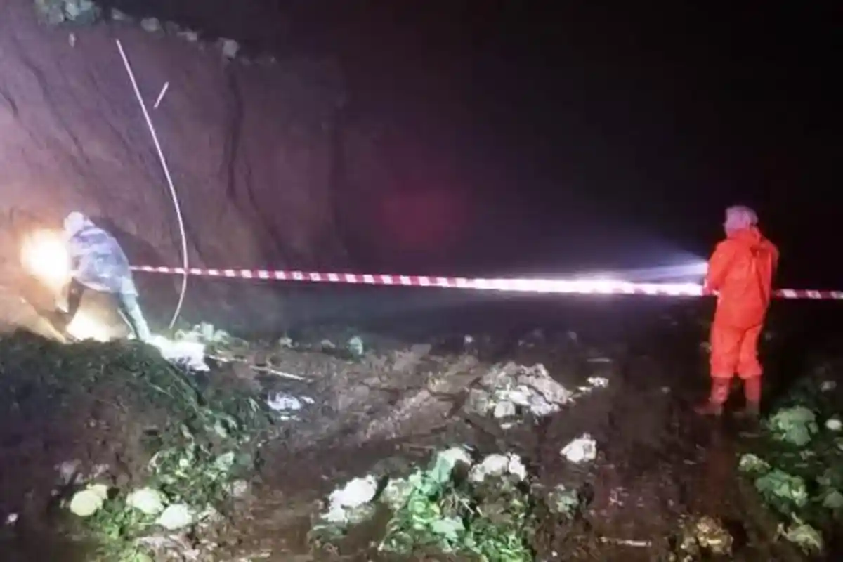 Diduga Ada Rumah Warga Tertimpa Longsor di Wonosobo Tapi Tak Bisa Ditolong karena Akses Tertutup