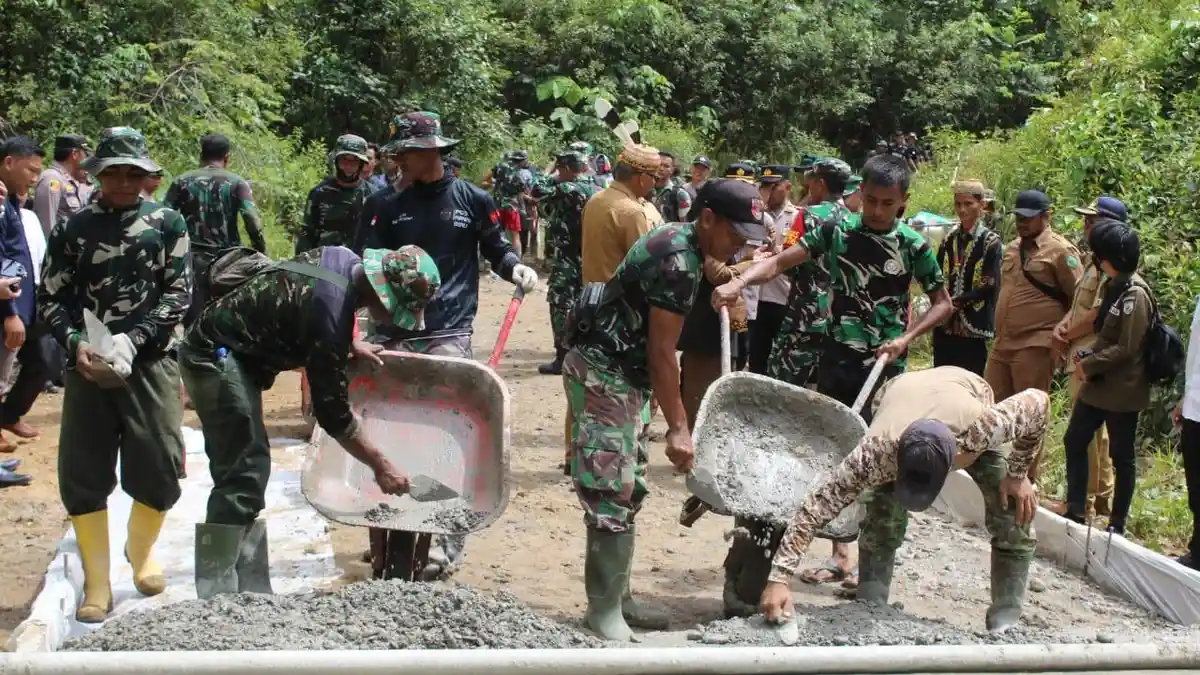 Program TMMD Bantu Buka Akses di Mahakam Ulu, DPRD Berharap Anggaran Tak Dipangkas