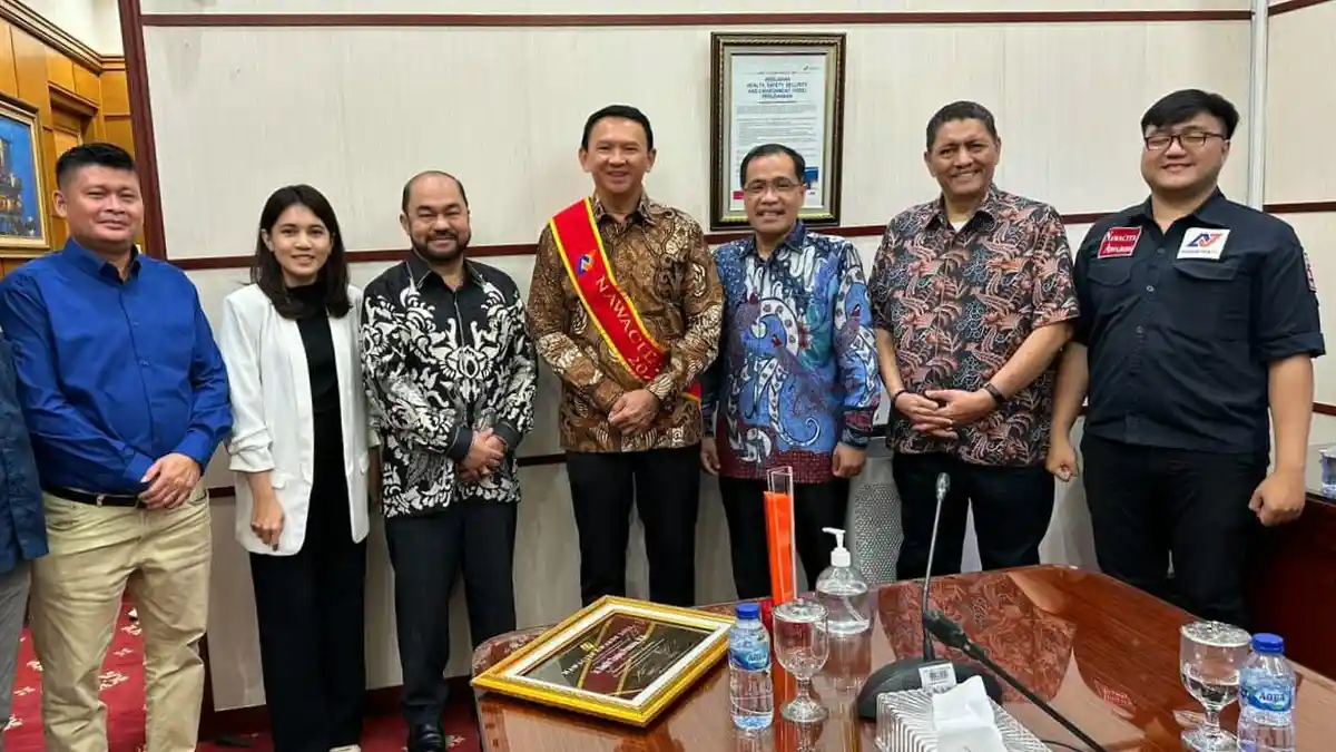 Basuki Tjahaya Purnama Raih Penghargaan Nawacita Awards 2022, Ini Tanggapannya 