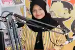 Siswi SMA Muhammadiyah Surabaya, Indah Machmudah Aktif Ikuti Ekskul Broadcast