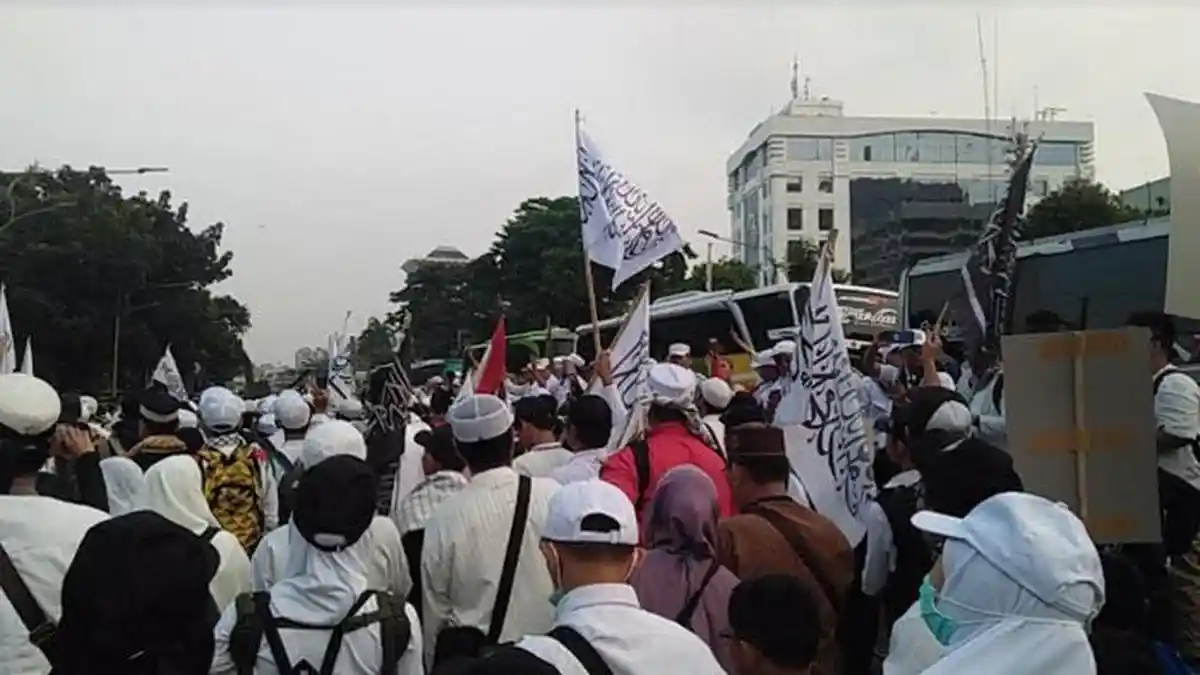 Di Reuni 212, Anies Pamerkan Janji Kampanye yang Terlaksana, Dari DP 0 Rupiah hingga Reklamasi