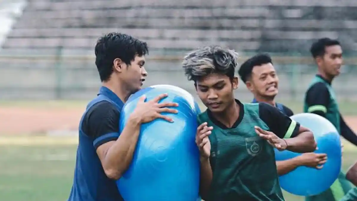 Liga 2 Ditunda, Gresik United Terus Gelar Latihan dan Uji Coba Sambil Tunggu Kepastian