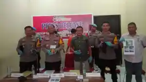 Edarkan-dan-Pakai-Sabu-Dua-Pelajar-di-Muna-Diancam-Pasal-Berlapis-Barang-Bukti-yang-Disita-Polisi.jpg