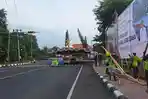Pekerja-saat-melakukan-persiapan-jelang-ground-breaking-penataan-kawasan-titik-nol-Singaraja.jpg