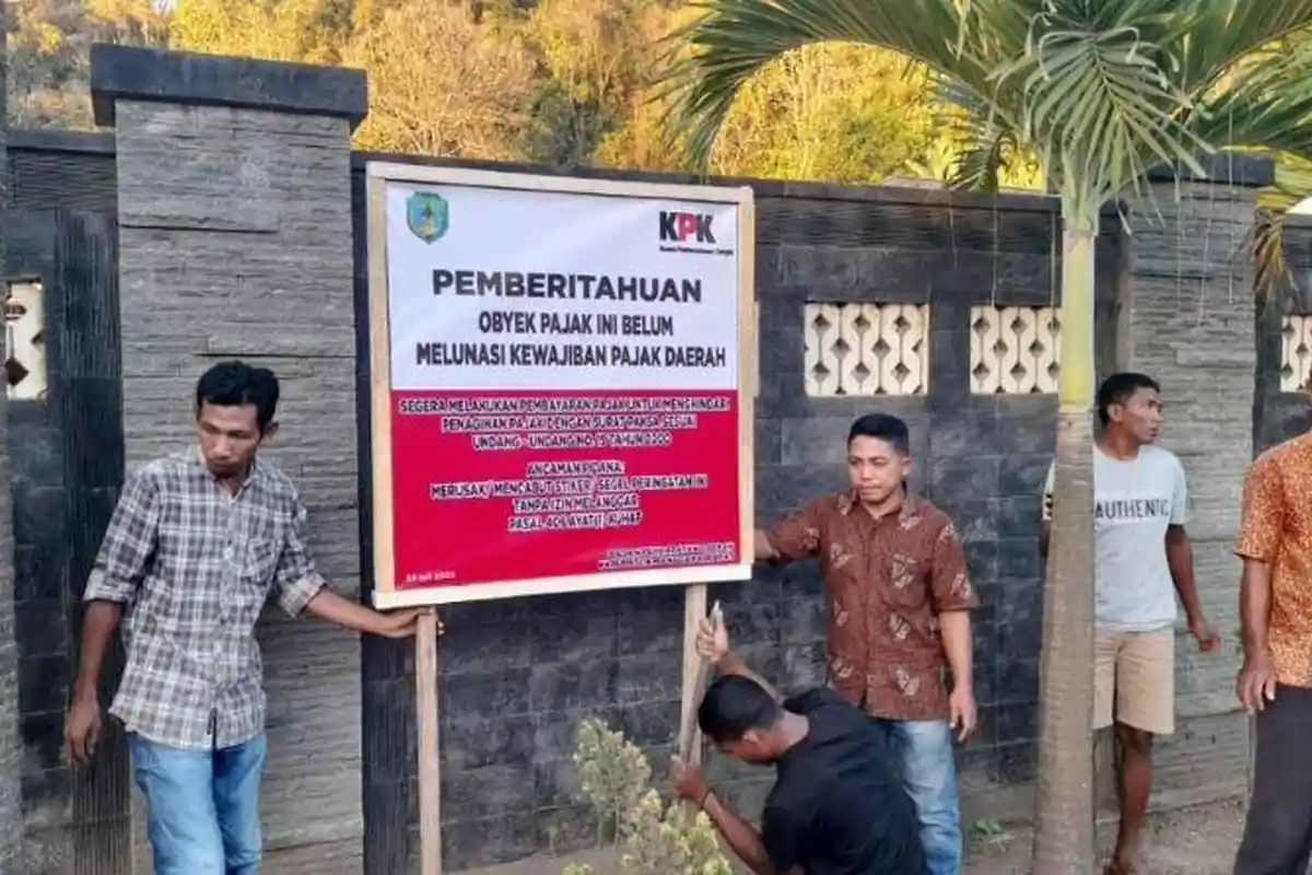 6 Pengusaha di Labuan Bajo Tunggak Pajak hingga Rp 12 Miliar, KPK Turun Pasang Plang