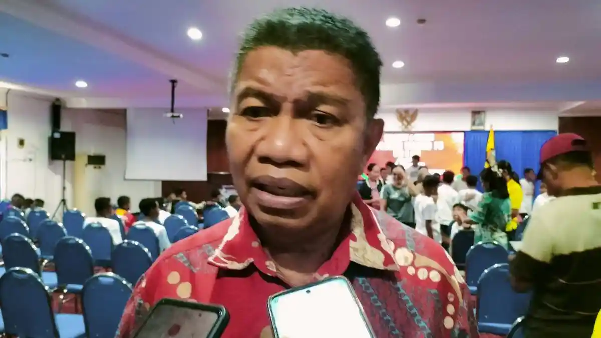 Beli Obat di Luar RSUD Ende, Wabup Domi Mere Tegaskan Rumah Sakit Harus Ganti Uang Pasien