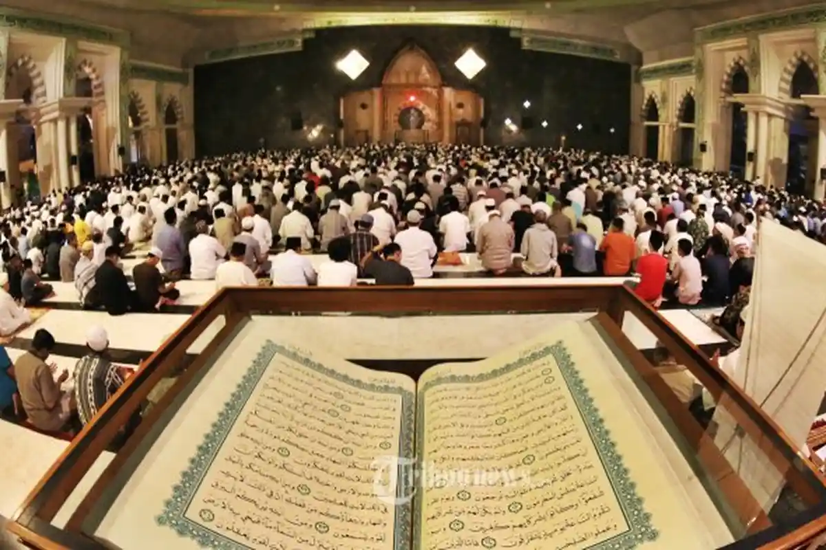 Apakah Kita Termasuk Orang Yang Mendapatkan Lailatul Qadar, Lihat Ciri-Cirinya