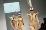Fashion Show Karya Rinaldy A Yunardi di JFW 2015