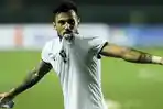 gelandang-timnas-indonesia-stefano-lilipaly_20180604_200521.jpg