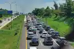 Antrean-Kemacetan-Sepanjang-30-KM-Pemudik-Kapok-Semarang-Jakarta-12-Jam-Lebih.jpg