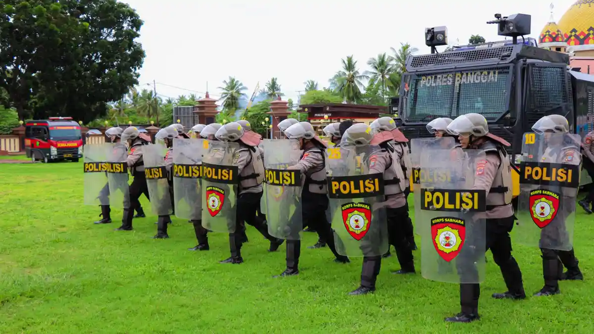 Polres Banggai Gelar Latihan Pengendalian Massa Jelang PSU