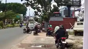 Kendaraan-putar-balik-saat-razia.jpg