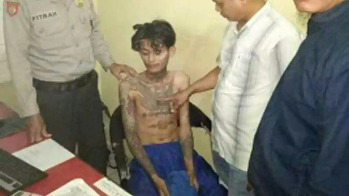 Tak Diberi Uang, Rijal Tikam Neneknya hingga Tewas
