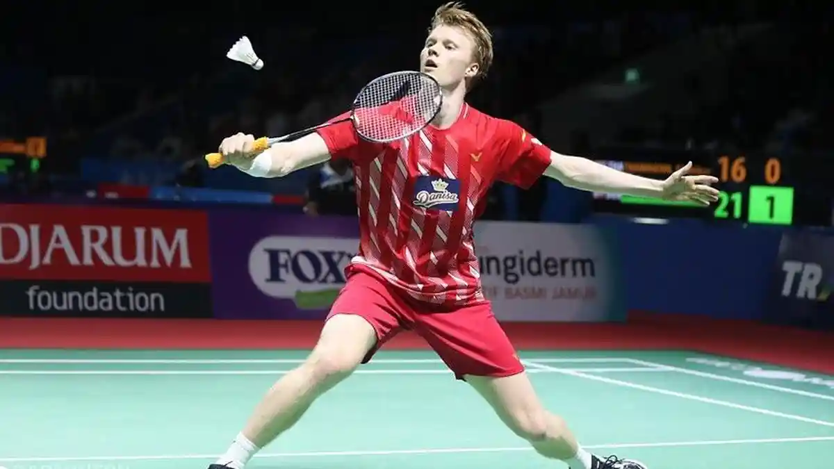 Anders Antonsen Sebut Kento Momota sebagai Pebulu Tangkis Fenomenal