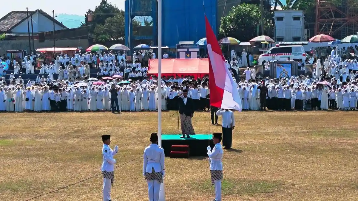 Hari Santri Nasional, Pemkab Batang siapkan santri berdaya saing tanpa kehilangan jati diri