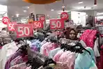 koleksi-pakaian-di-megamal_20170617_094447.jpg