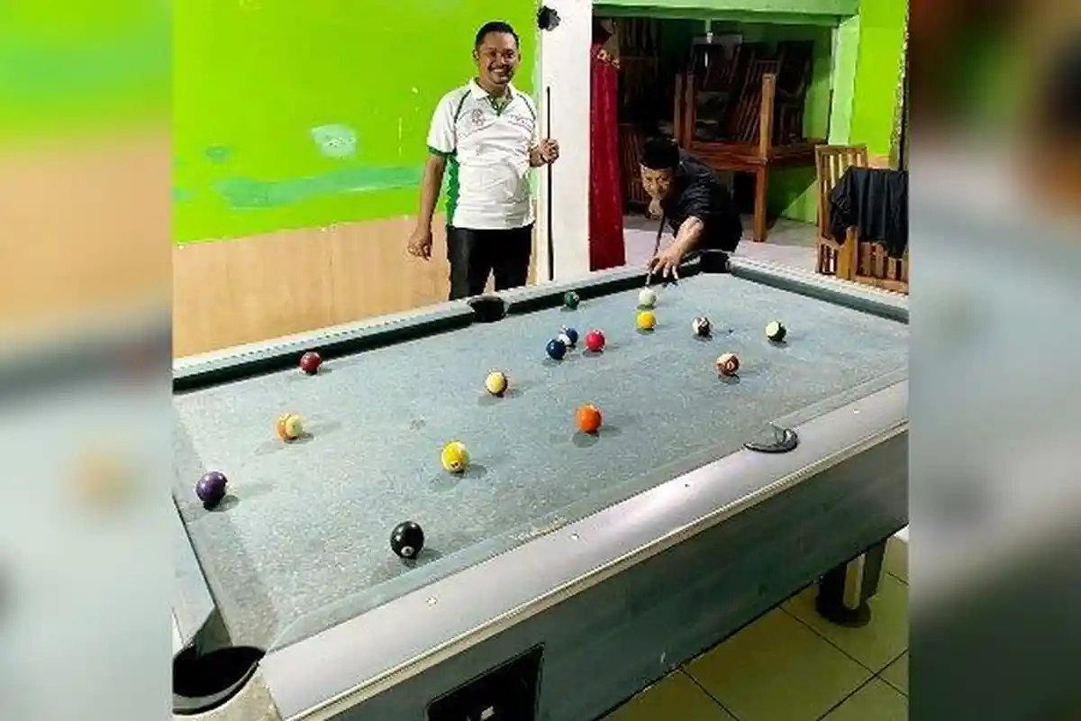 Beredar Foto Yosef Asyik Main Billiard Jelang 100 Hari Kasus Subang, Ini Kata Pengacara