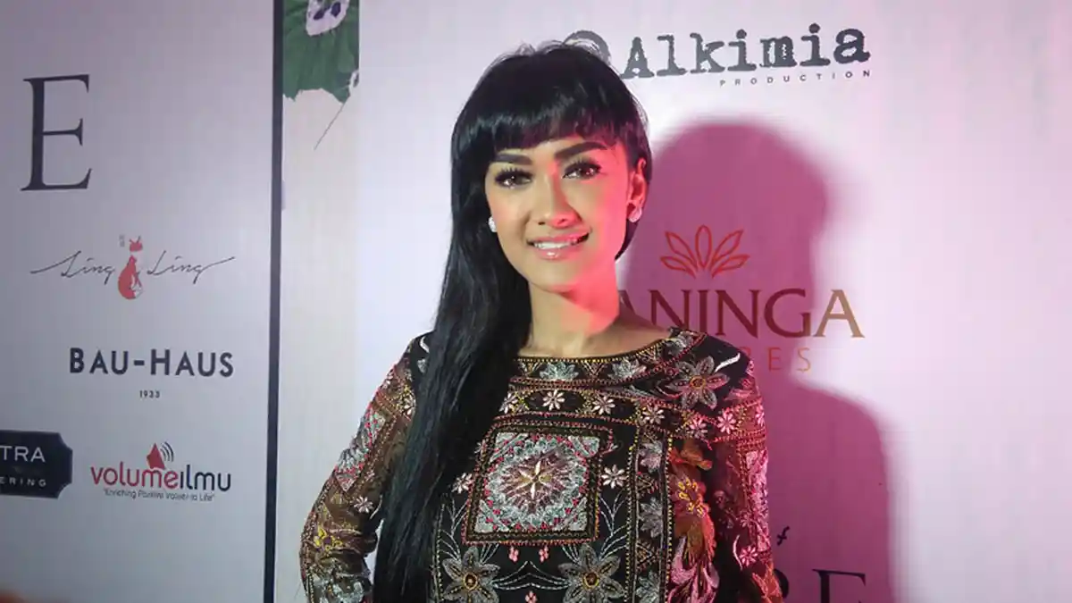 Julia Perez Doakan yang Terbaik untuk Saipul Jamil