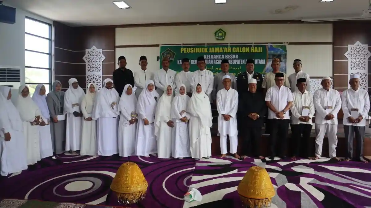 Kepala Kemenag Aceh Utara Berpesan kepada 17 JCH Ziarah Makam Nabi Muhammad