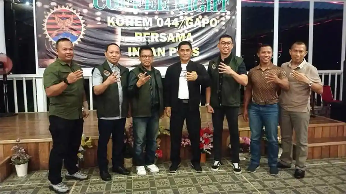 Brigjen TNI M Naudi Nurdika Berbagi Pengalaman dengan Jurnalis Palembang