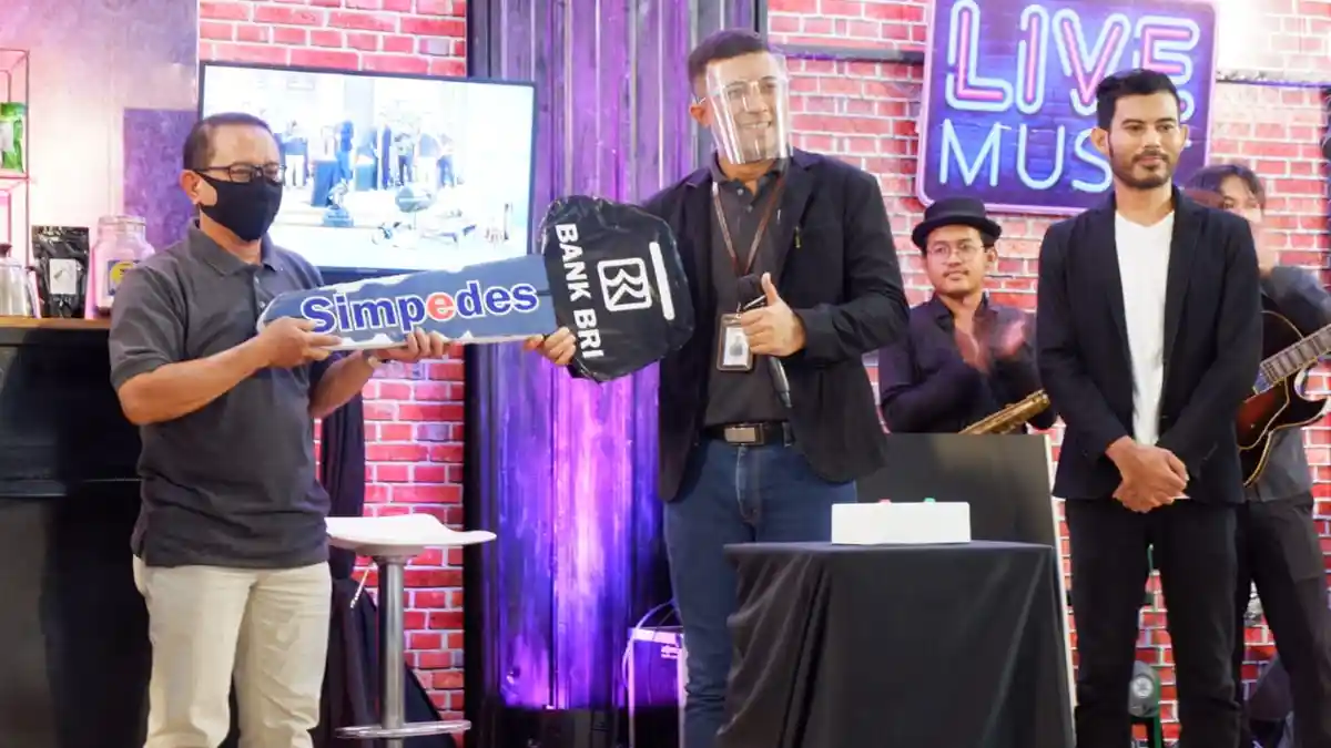 BRI Cabang Kutoarjo Gelar Panen Hadiah Simpedes Periode I 2020, Inilah Nasabah Pemenang Mobil