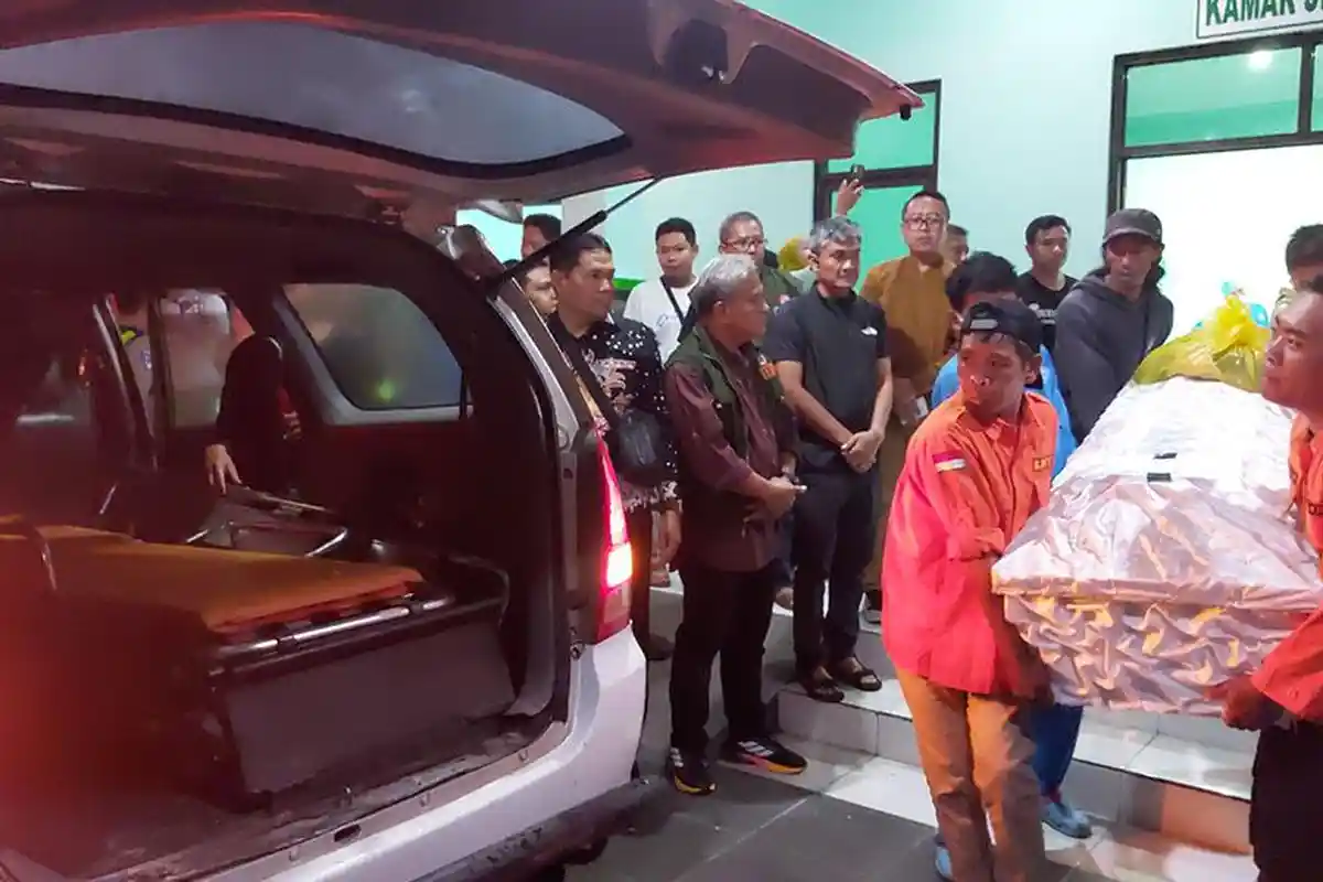Polah Tak Biasa Balita Sebelum Tewas Kecelakaan Maut di Tawangmangu Bikin Ayahnya Nangis Sesenggukan