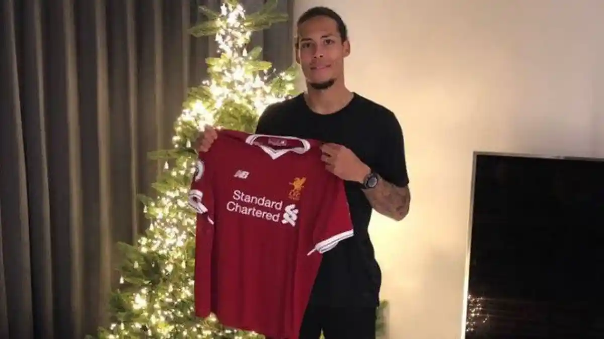 Liverpool Resmi Gaet Virgil van Dijk dari Southampton