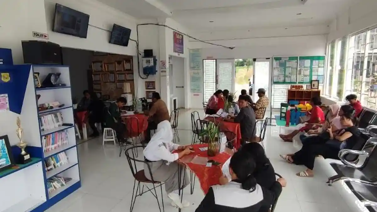 Hanya 10 Menit Disdukcapil Dairi Tuntas Layani Warga, Kadisdukcapil Dedy Situmorang Ungkap Alasannya