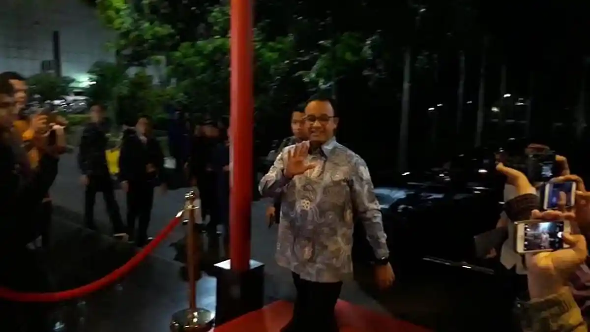 Berbatik Biru, Anies Baswedan Hadiri Kongres II Partai NasDem