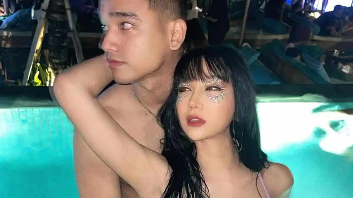 Nyemplung Bareng Lucinta Luna, Fadly Faisal Peluk 'Ratu Keabadian', Pose Fuji dan Thariq Disorot