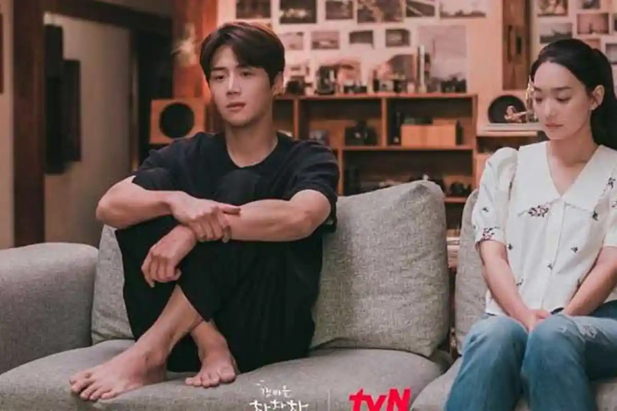 Link Nonton Hometown Cha-Cha-Cha Sub Indo Episode 15: Du Shik Pernah Membunuh Seseorang?