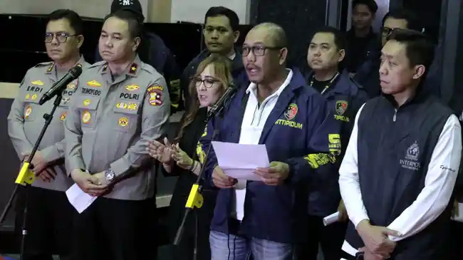 Polisi Gerebek Markas Judol di Hayam Wuruk Jakbar: 321 WNA Diamankan, 275 Jadi Tersangka