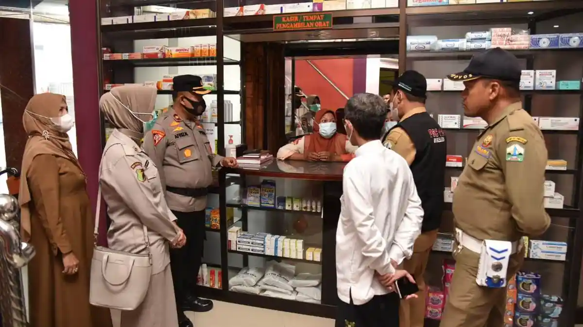 Tim Gabungan Bireuen Lakukan Pengecekan Klinik, Apotek dan Depot Obat