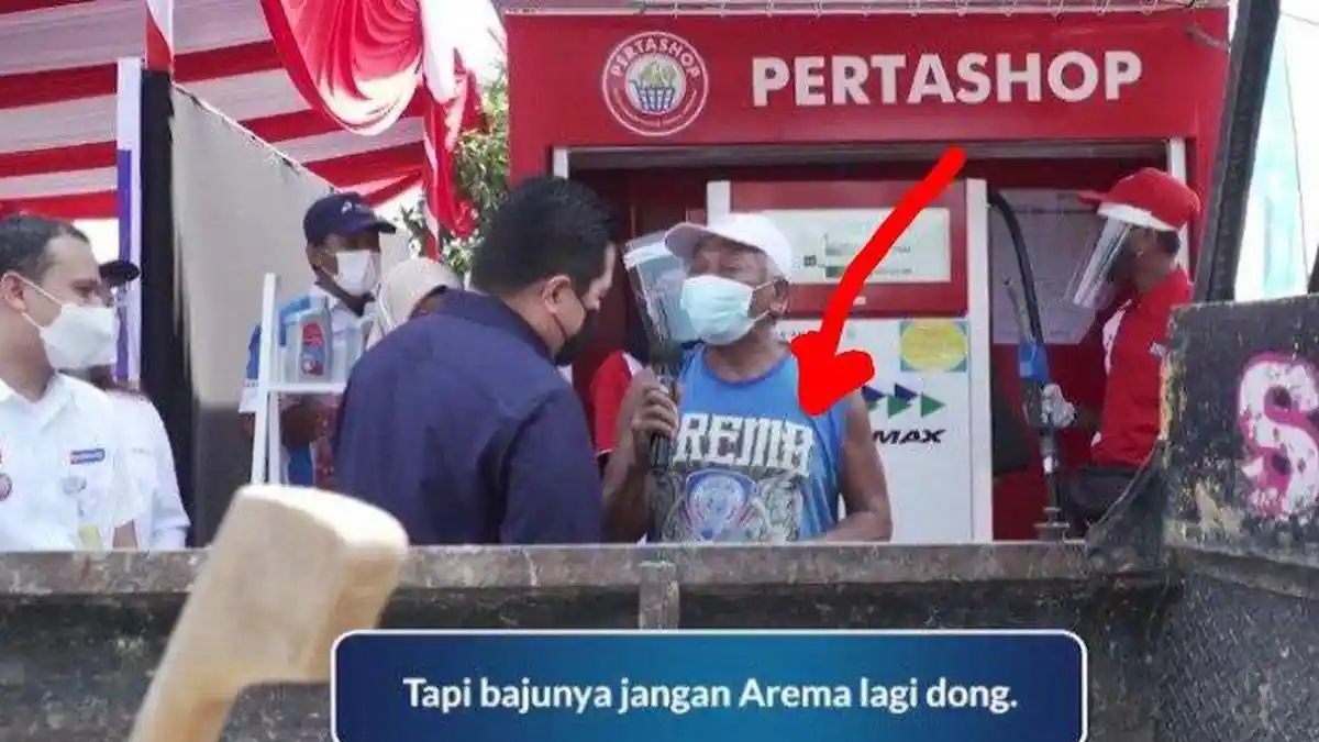 Info Bapak Ini Mau Dirayu Menteri BUMN Erick Thohir Dukung Persis Solo Bensin Full Tank, Buka Baju