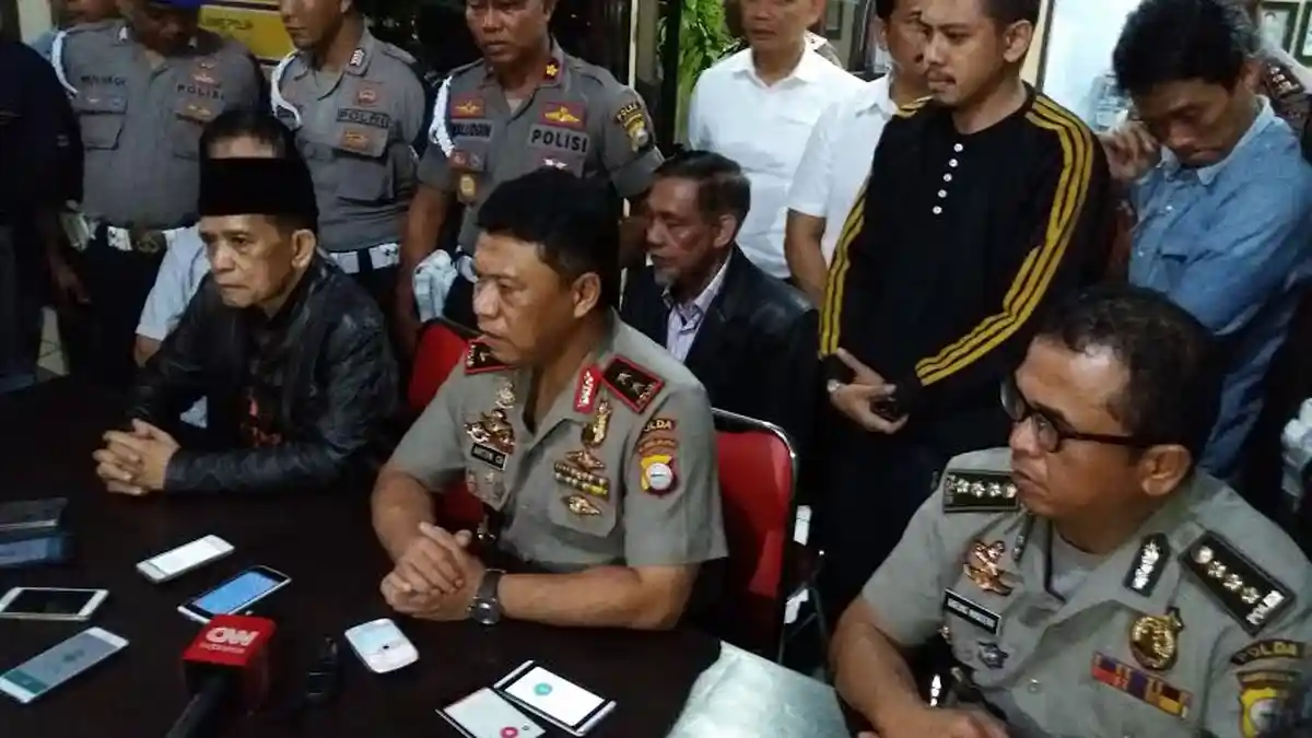 Raja Gowa Bantah Mengerahkan Massa Membakar Gedung DRPD Gowa