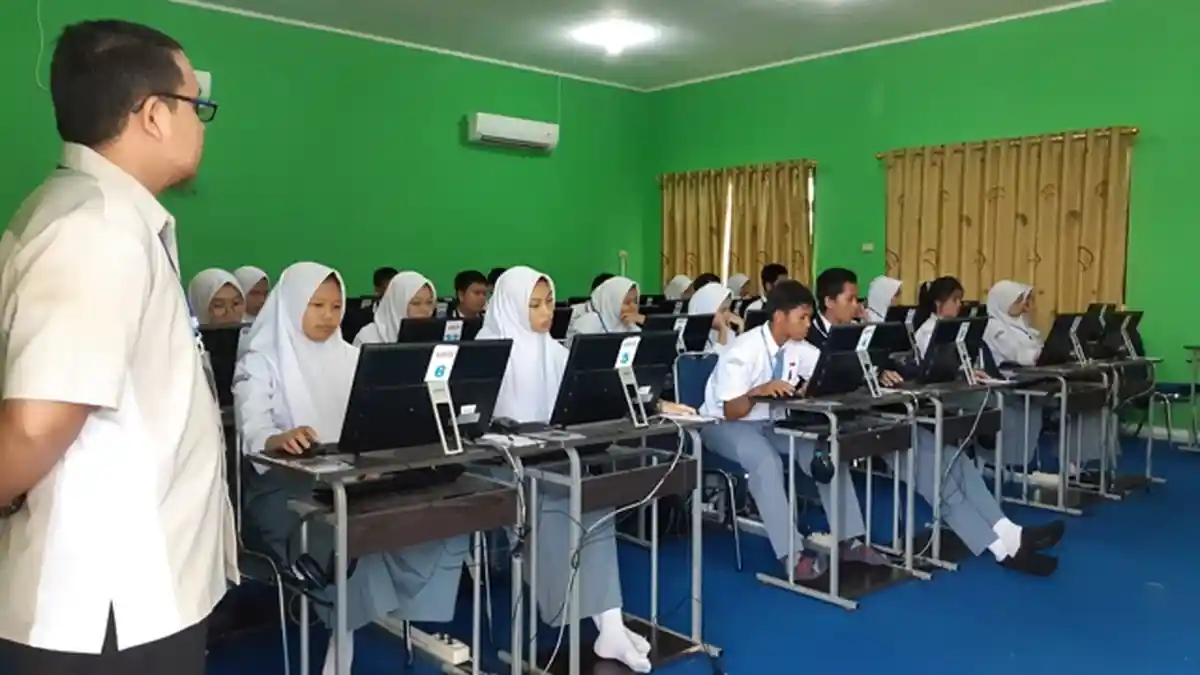 Dinas Pendidikan Babel Beberkan Kendala UNBK Hari Pertama, Paling Dominan karena Faktor Alam