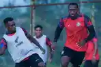 LINK LIVE STREAMING Madura United Vs Arema FC Hari Ini, Tembok Kokoh Singo Edan Ujian Tuan Rumah