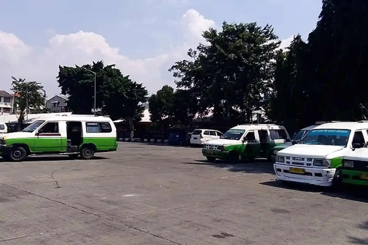 Beda Nasib dengan Terminal Pulogebang, Bus AKAP di Terminal Kalideres Masih Dilarang Beroperasi