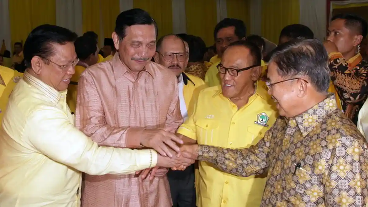 Begini Reaksi Abu Rizal Bakrie Dengar Kritik Terhadap Airlangga Hartarto Soal Turunnya Raihan Golkar
