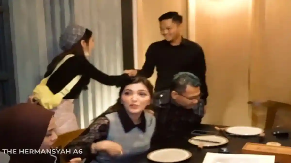 Intip Keseruan Pertemuan Tiara Idol dengan Keluarga Anang saat Makan Malam, Azriel Banyak Diam