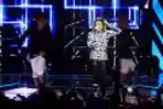 Aksi Panggung Agnez Mo