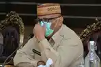 gubernur-gorontalo-rusli-habibie-menyatakan-akan-meny.jpg