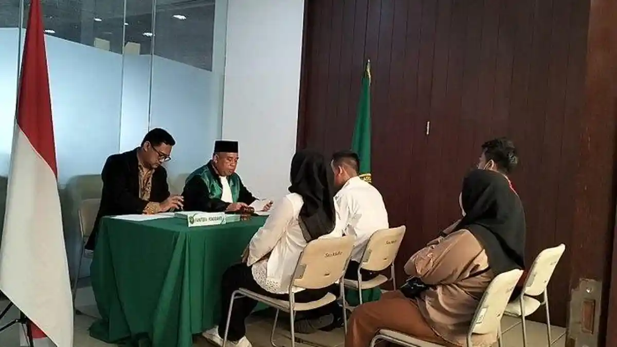 INI PENJELASAN Romo soal 18 Pasangan Suami Istri Muslim Sidang Isbat di Gereja Katolik Santa Maria