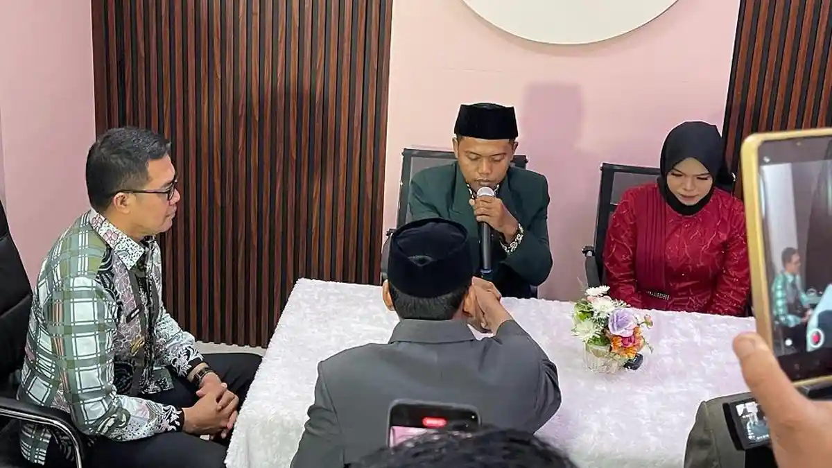 Pemkot Samarinda Siapkan Ruang dan Layanan Nikah, Semua Serba Gratis, Wali Kota pun Hadir Jadi Saksi